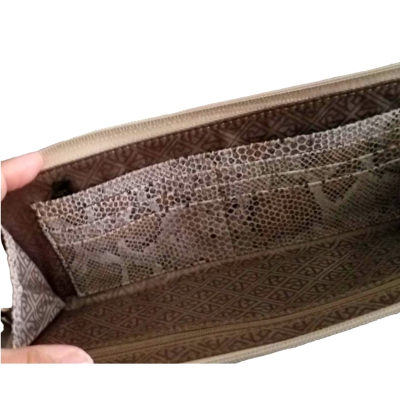 Relic by Fossil Clutch Purse/ Wallet - Picture 3 of 4